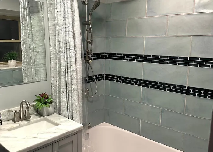 Apartment Experience Elegance At Paramount *