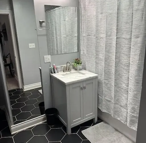 Apartment Experience Elegance At Paramount